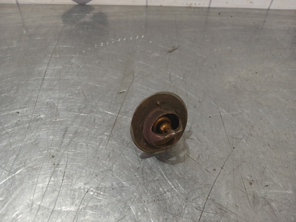 Mazda 323 BA 94-98 для Термостат