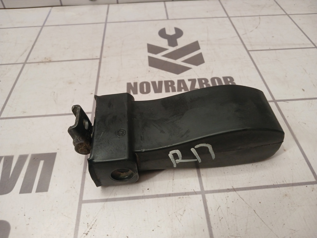 Skoda Yeti 2009-2018 для Ограничитель двери