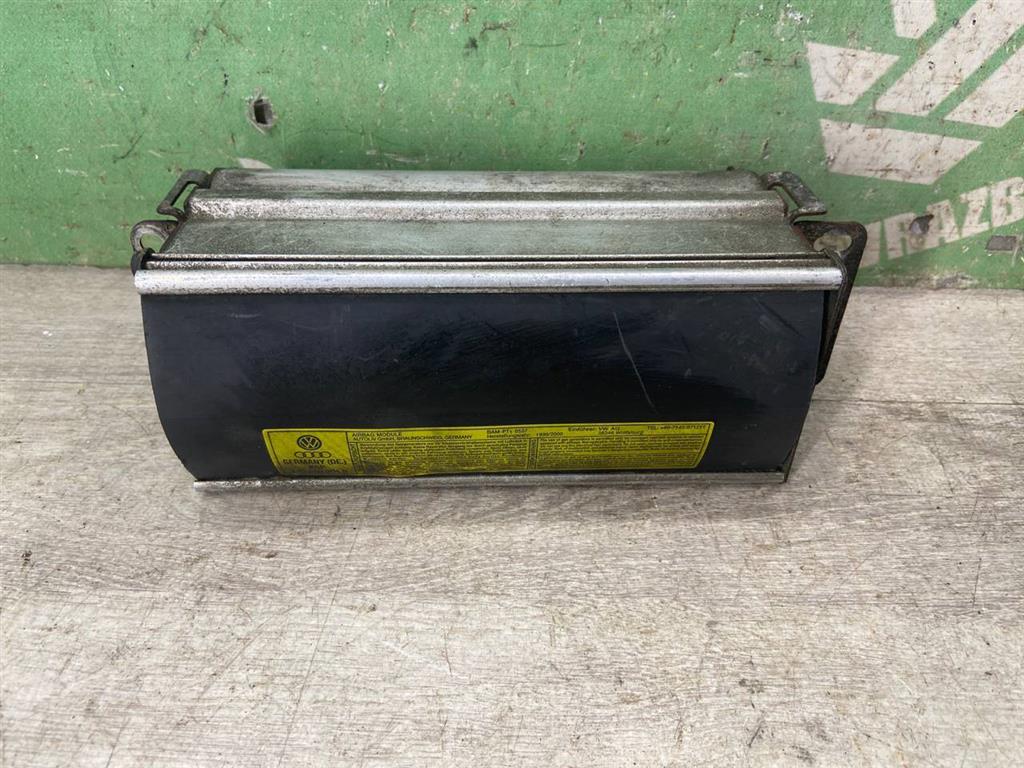 VW Golf 4 Bora 97-05 для Подушка безопасности пассажирская