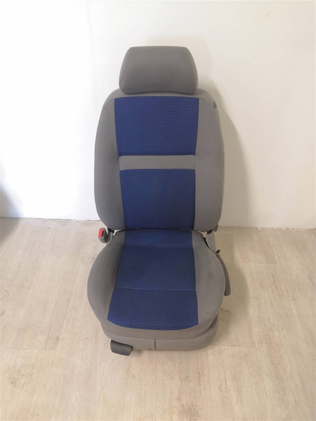 VW Golf 4 Bora 97-05 для Сиденья комплект