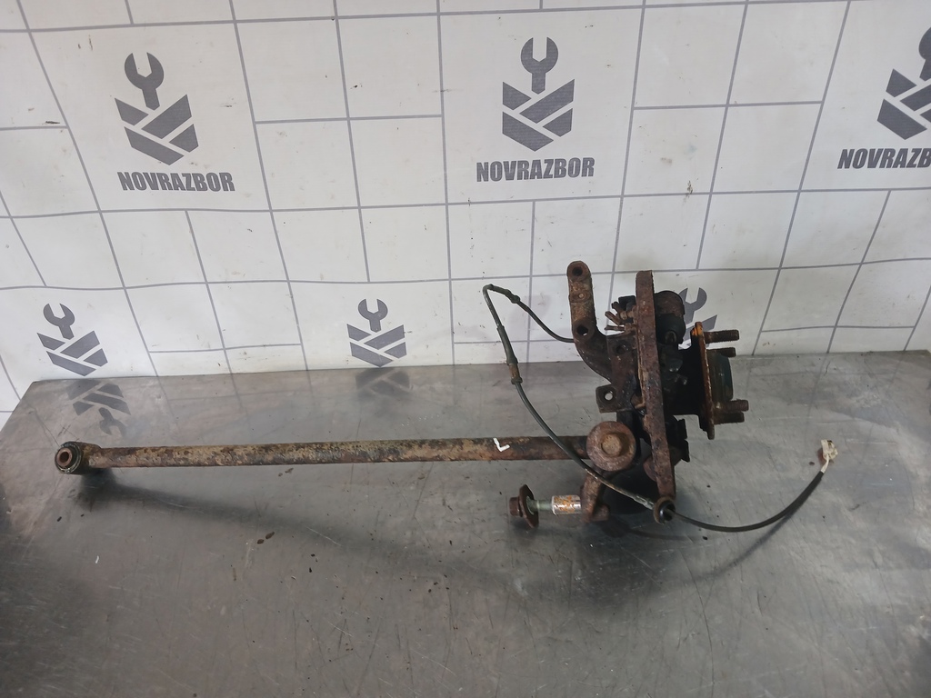 Mazda 323 BA 94-98 для Кулак поворотный задний левый