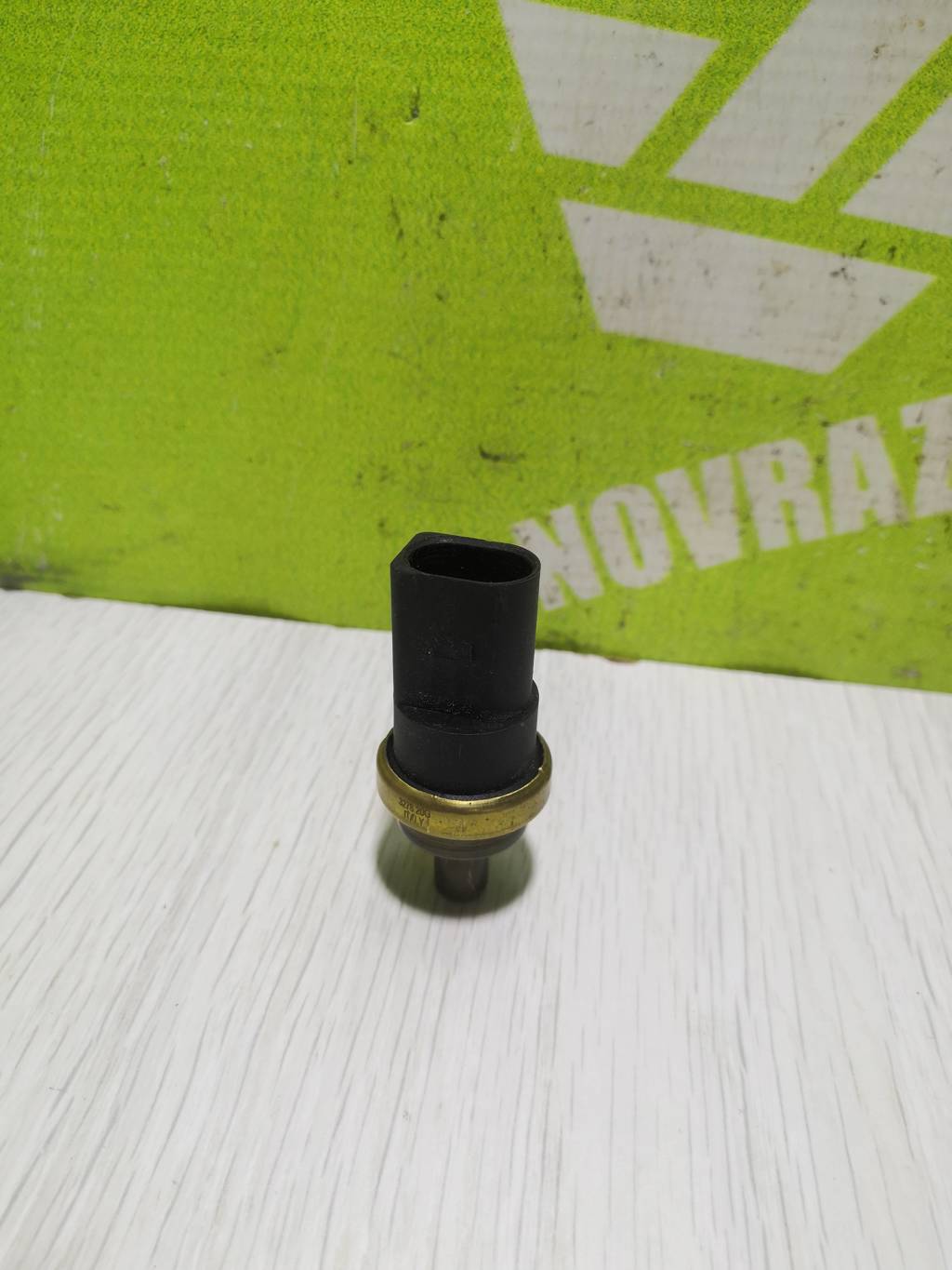 Audi A4 B7 2005-2007 для Датчик температуры