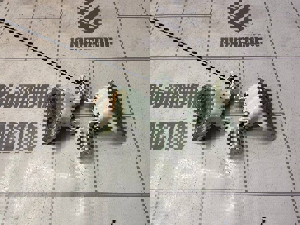 Renault Logan 2 14-18 для Петля двери