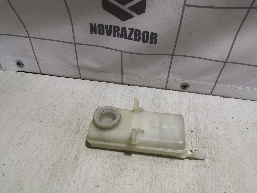 Peugeot 307 2001-2008 для Бачок главного тормозного цилиндра