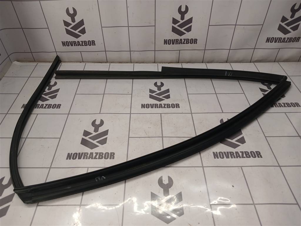 Chevrolet Lacetti 04-13 для Уплотнитель стекла двери