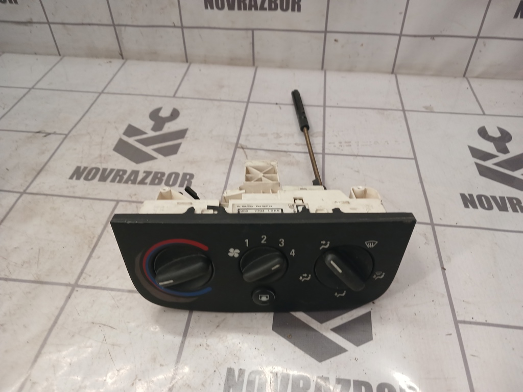 Opel Corsa C 2000-2006 для Блок управления печкой