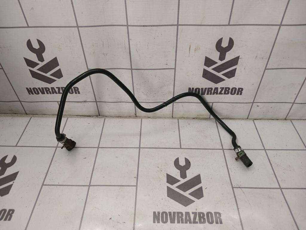 Renault Clio 2 Symbol 1998-2008 для Трубка вакуумная