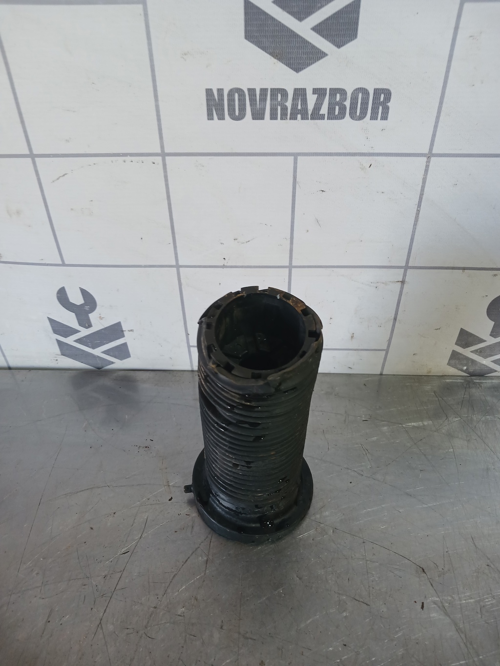 Ford Focus 2 05-08 для Пыльник переднего амортизатора