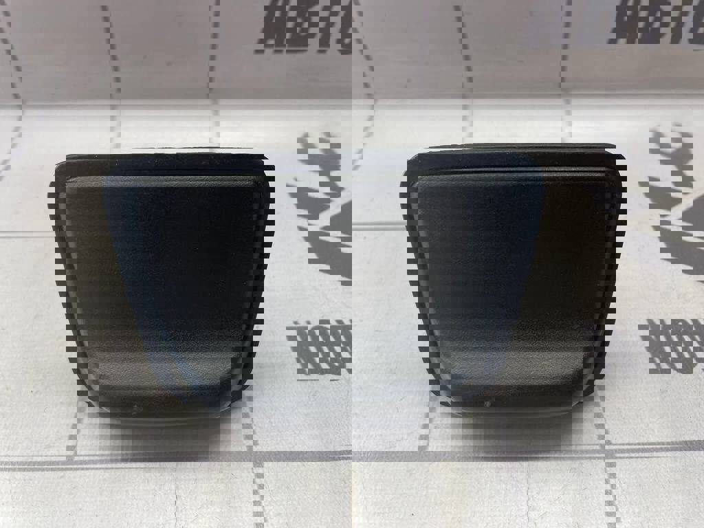 Hyundai Elantra 3  00-05 для Бардачок