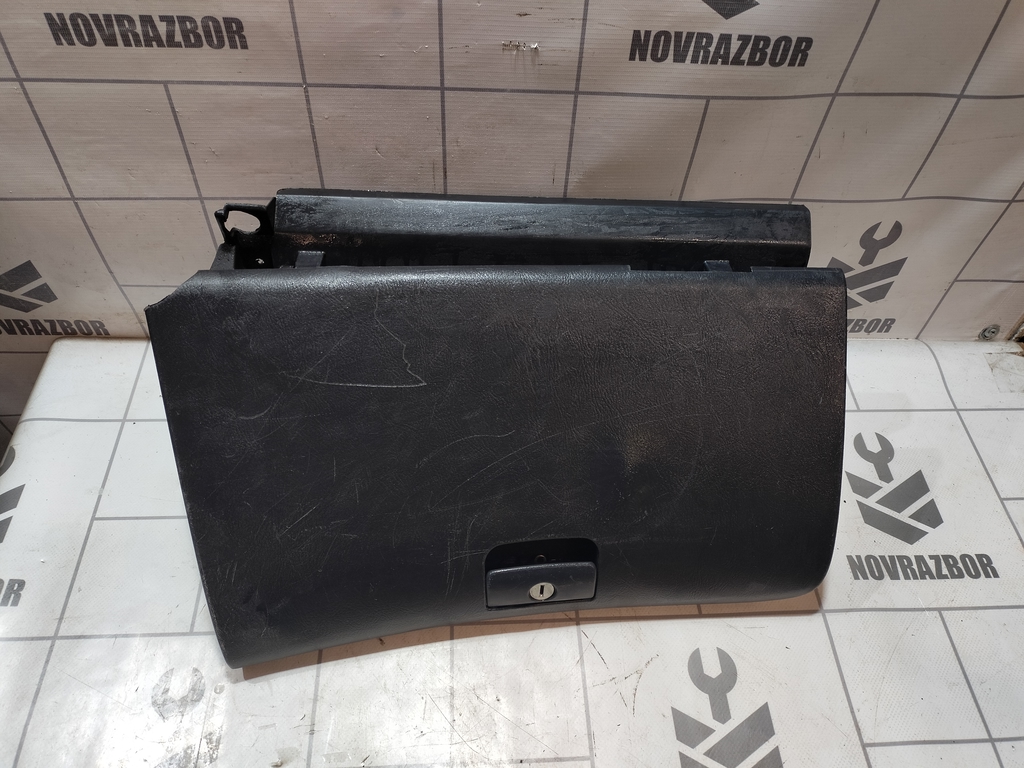 Hyundai Elantra 3  00-05 для Бардачок