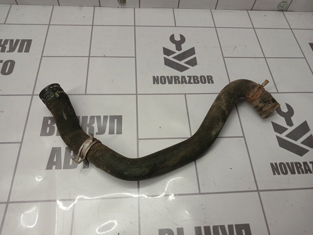 Peugeot 307 2001-2008 для Патрубок радиатора