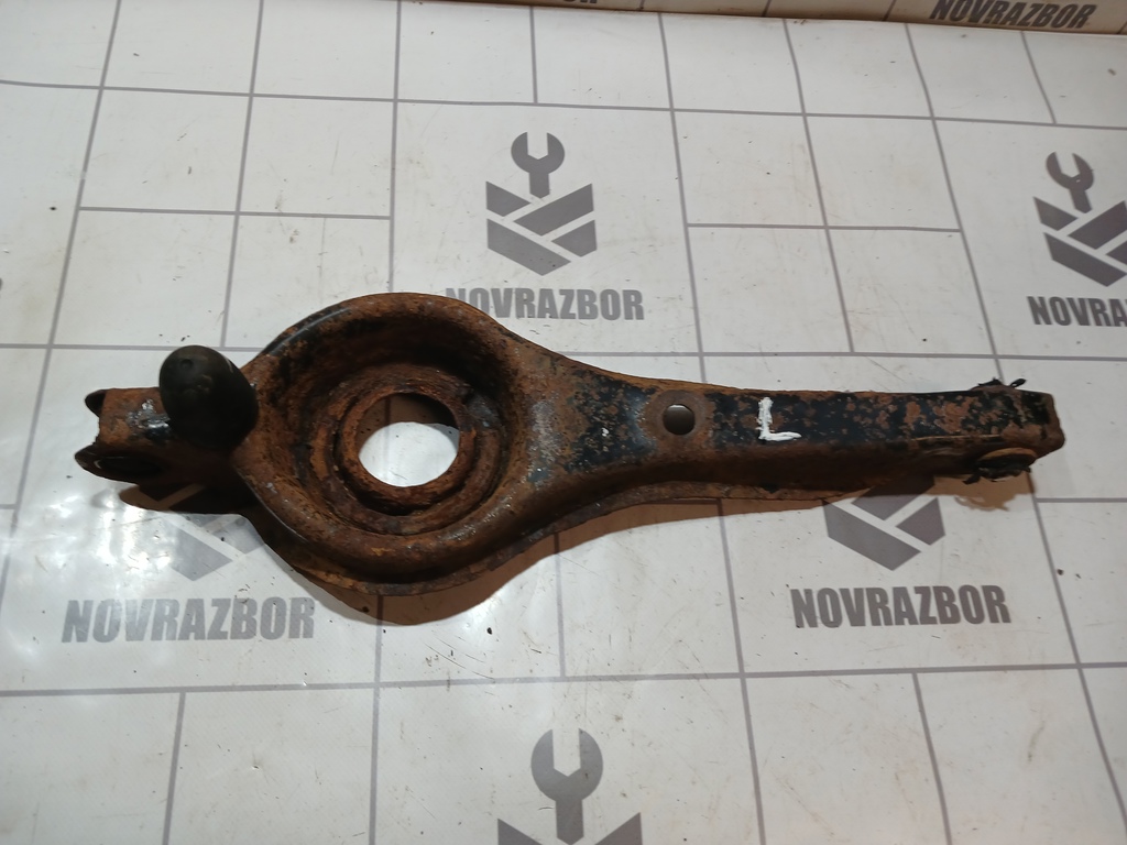 Ford Focus 1 1998-2004 для Рычаг задний нижний левый