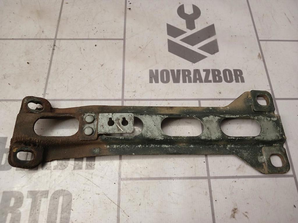 Hyundai Elantra 3  00-05 для Кронштейн