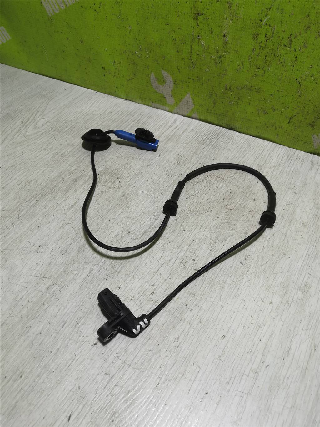 Peugeot 206 98-12 для Датчик ABS передний