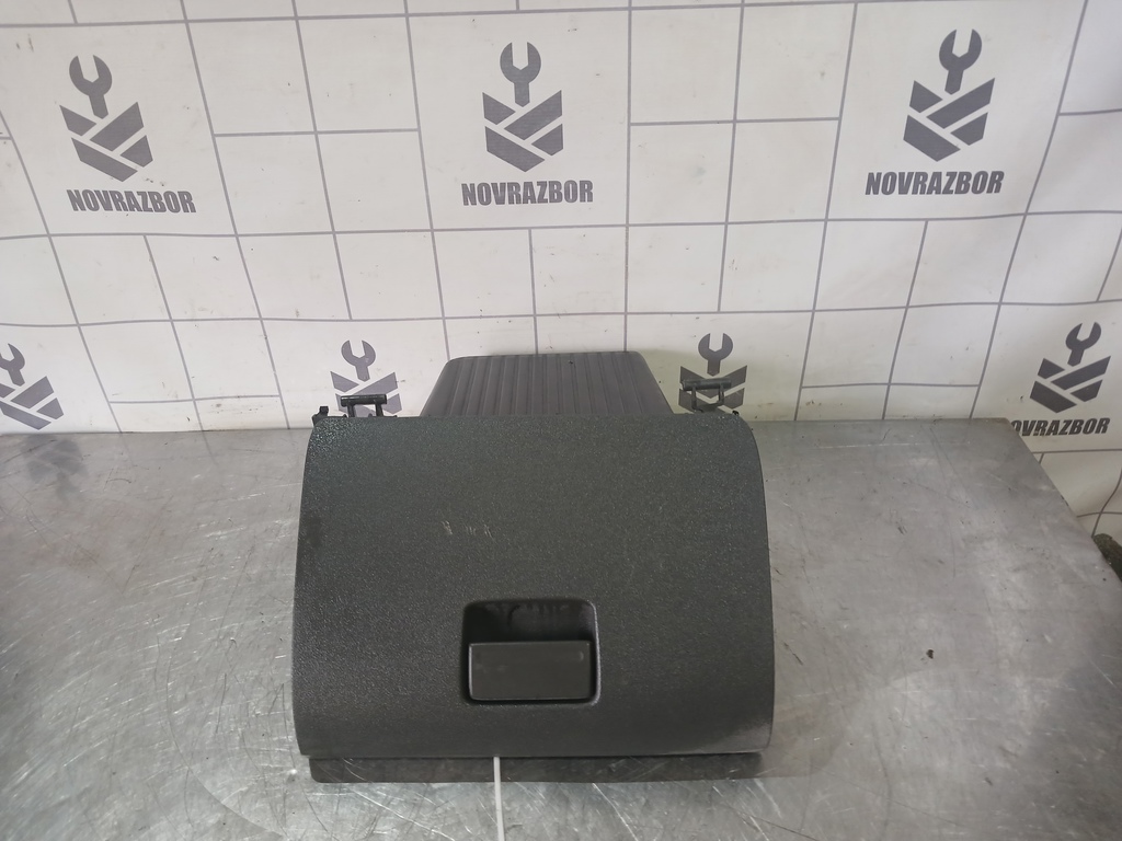 Ford Focus 2 05-08 для Бардачок