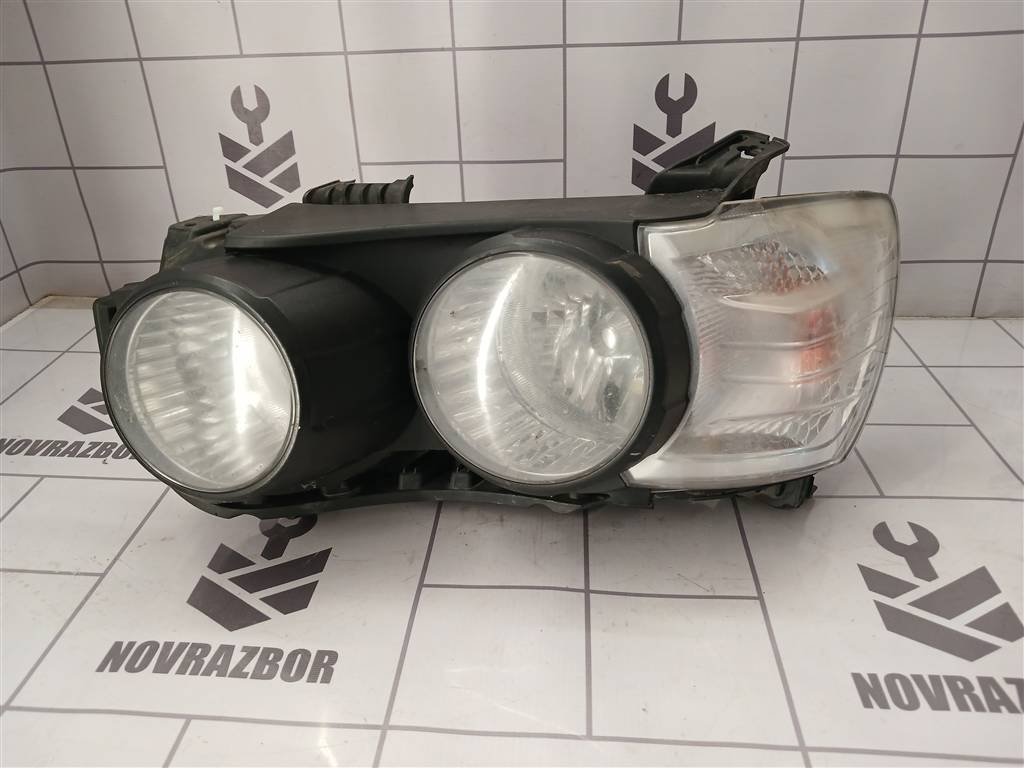 Chevrolet Aveo (T300) 2011-2015 для Фара левая