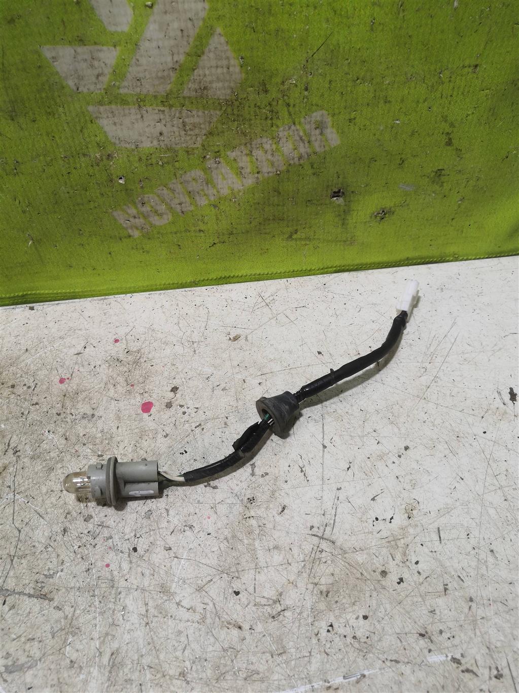 Toyota Highlander I 01-06 для Патрон