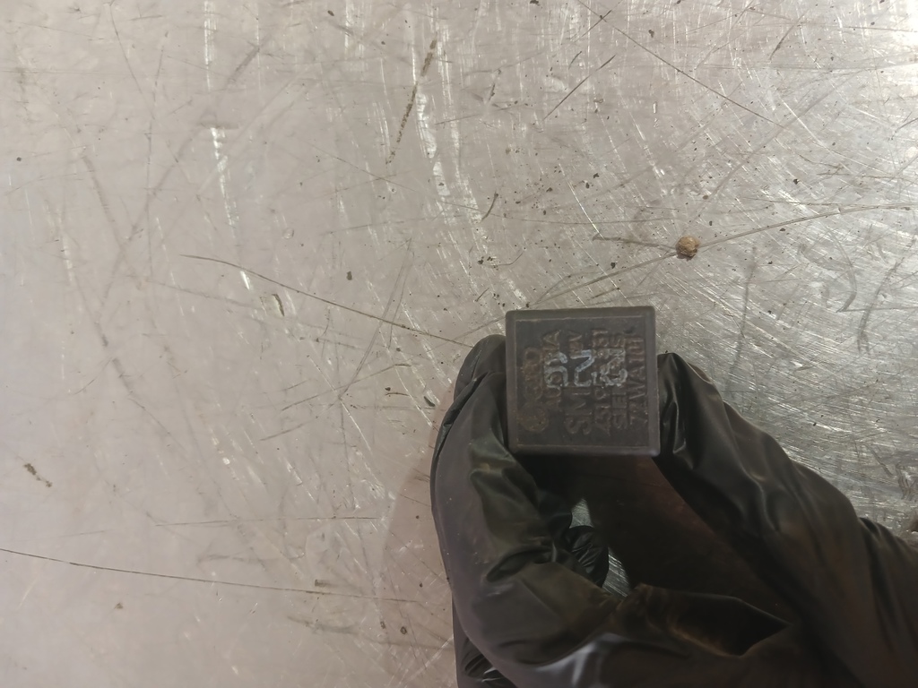 Audi 80  90  B3  86-91 для Реле стеклоочистителей