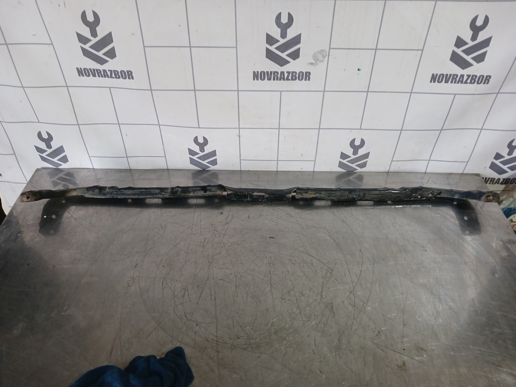 VW Golf 4 Bora 97-05 для Направляющая бампера