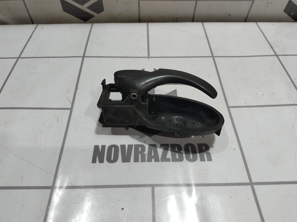Ford Focus 1 1998-2004 для Ручка двери задней внутренняя правая