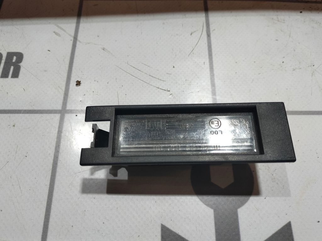 Opel Corsa C 2000-2006 для Фонарь подсветки номера