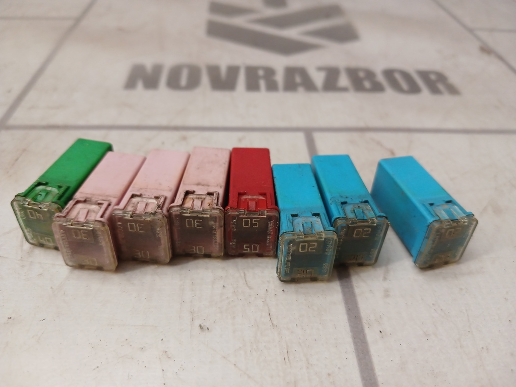 Hyundai Elantra 3  00-05 для Предохранитель