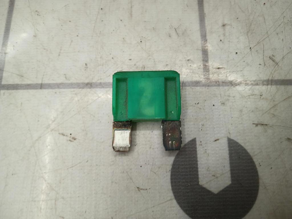 Renault Clio 3  2005-2012 для Предохранитель