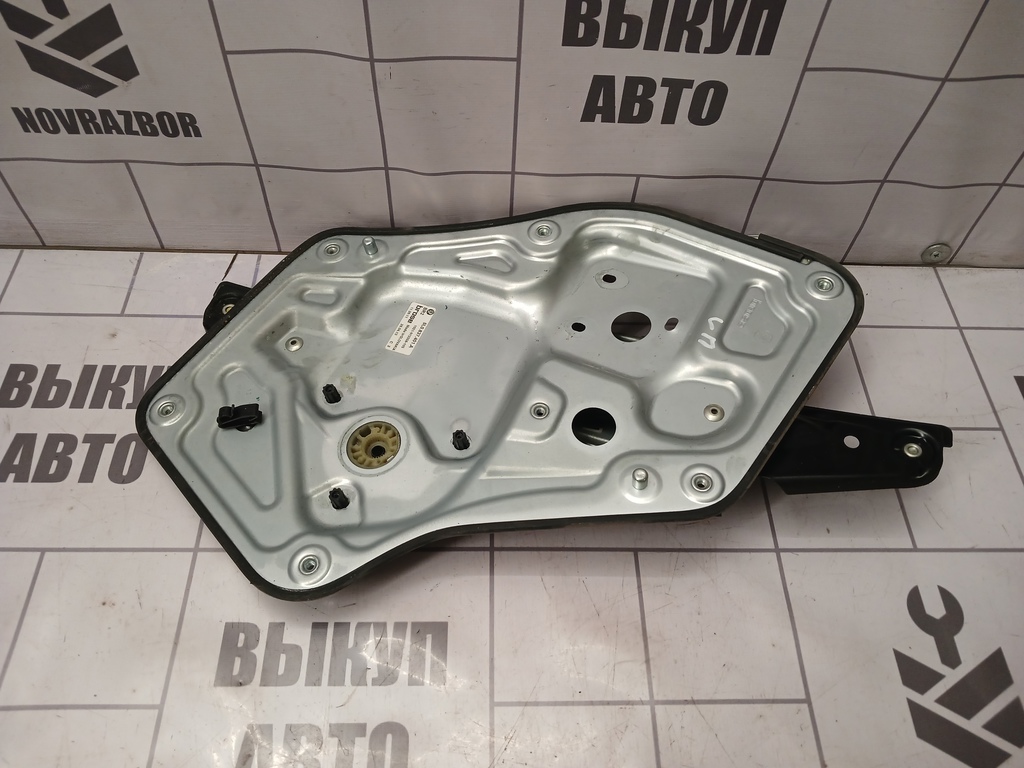 Skoda Yeti 2009-2018 для Стеклоподъемник электр. передний левый