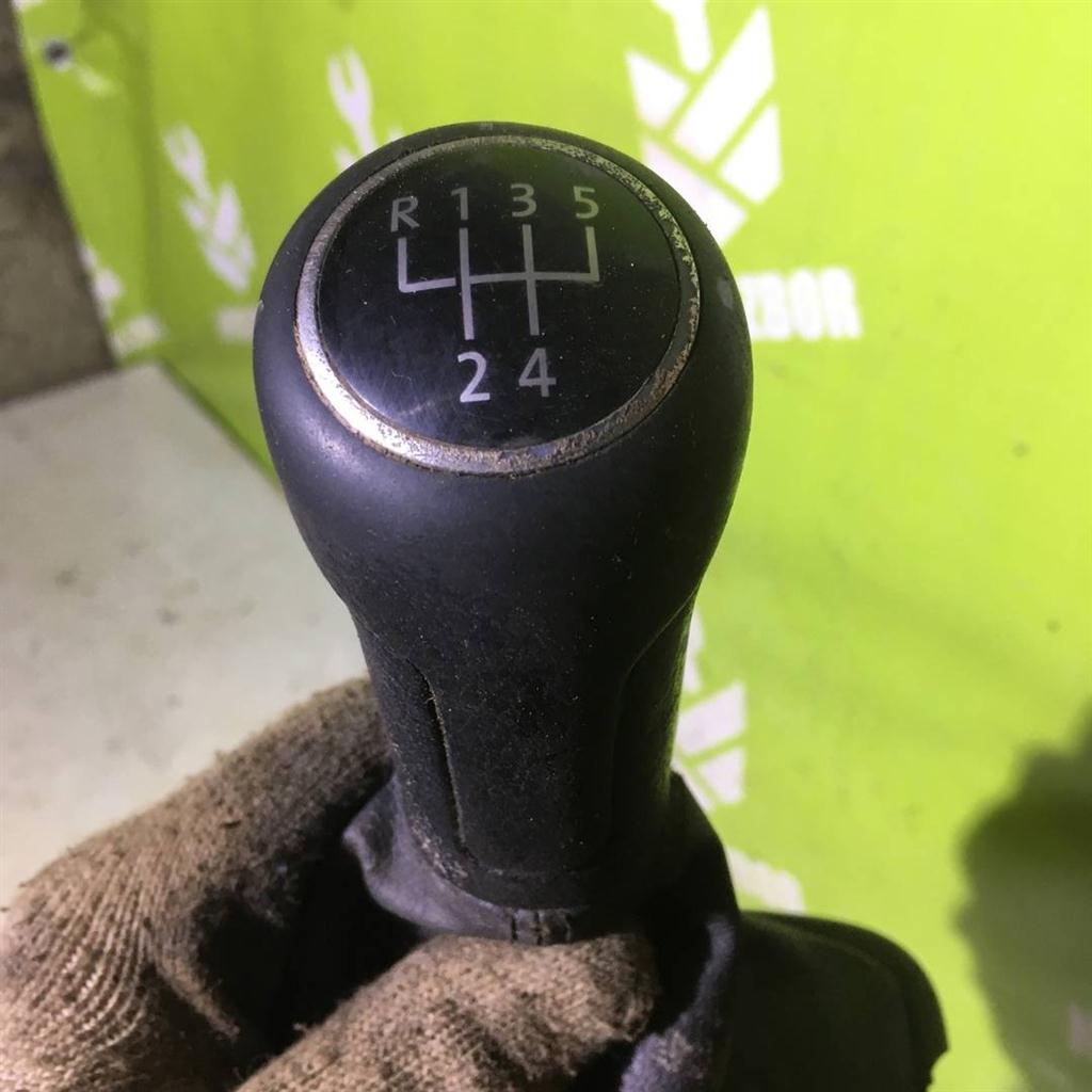 VW Polo Sed RUS 2011-2020 для Рукоятка рычага КПП