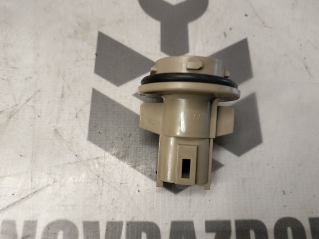 Daewoo Nexia 95-16 для Патрон указателя поворота