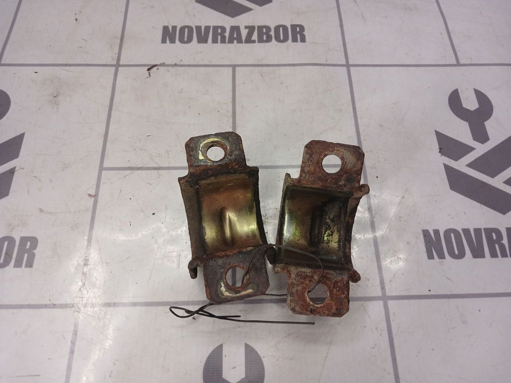 Ford Focus 2 05-08 для Кронштейн крепления переднего стабилизатора