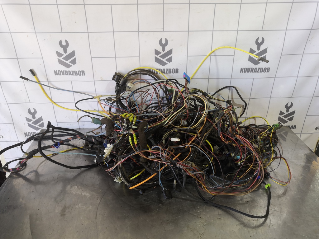 VW Passat  B3  1988-1993 для Проводка (коса)