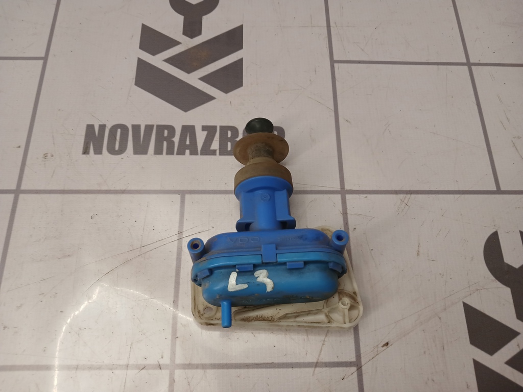 Audi 80  90  B3  86-91 для Активатор замка двери