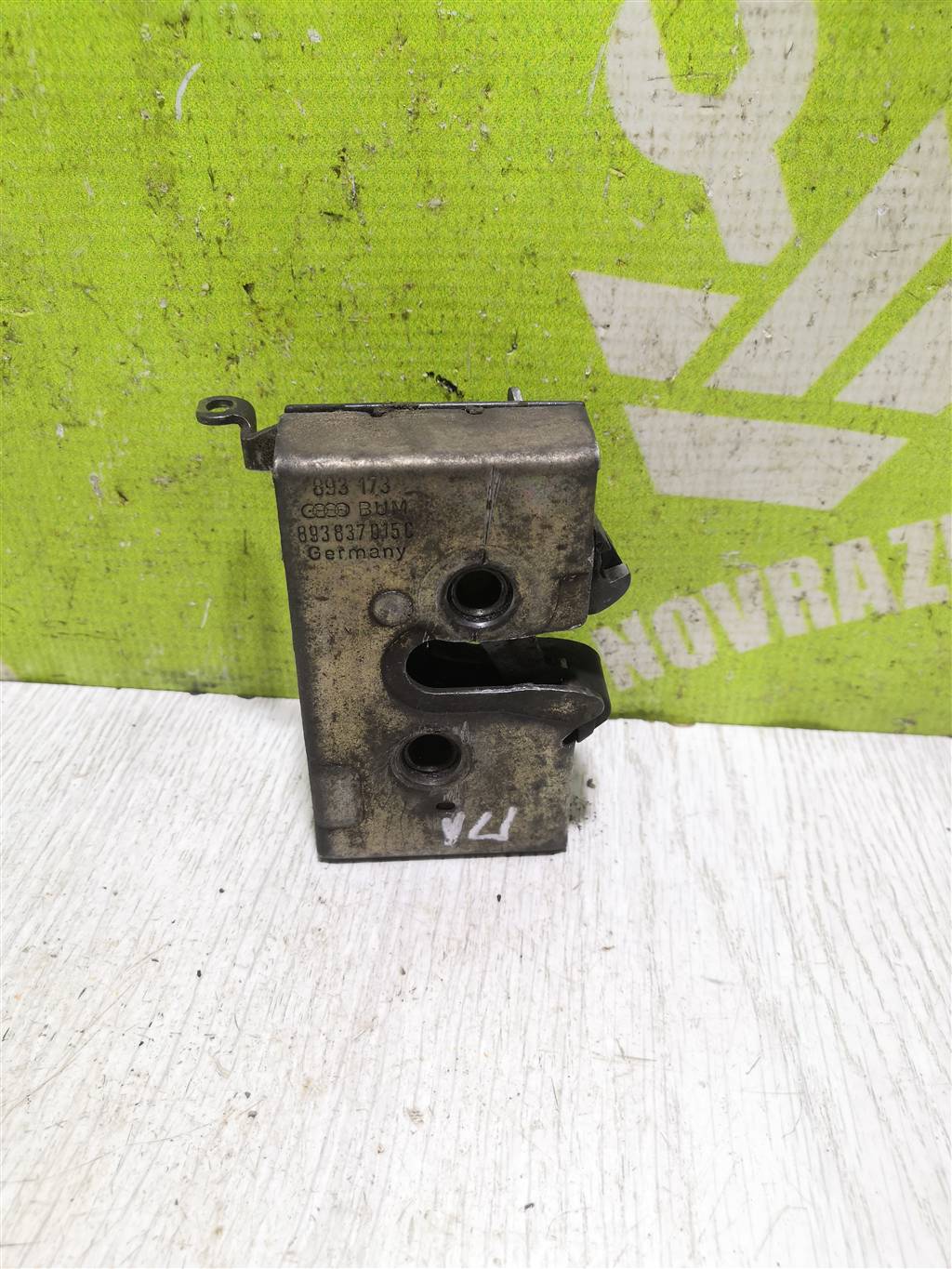 Audi 80  90  B3  86-91 для Замок двери передней левой