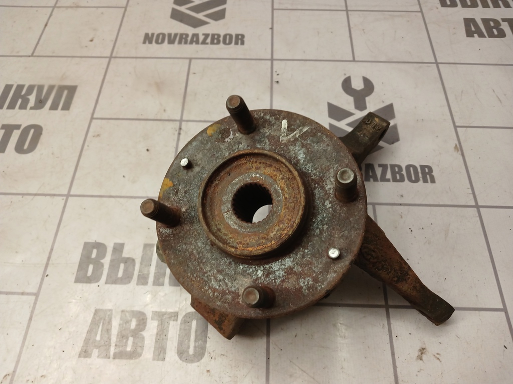 Hyundai Elantra 3  00-05 для Кулак поворотный передний левый