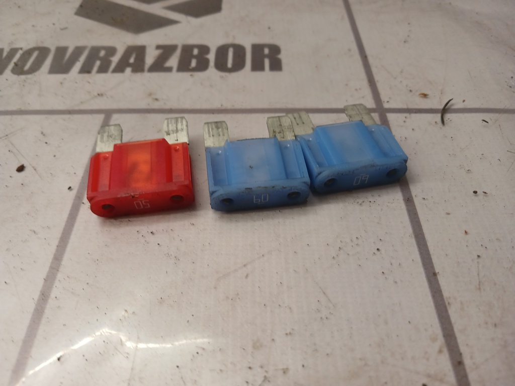 Renault Logan 2 14-18 для Предохранитель