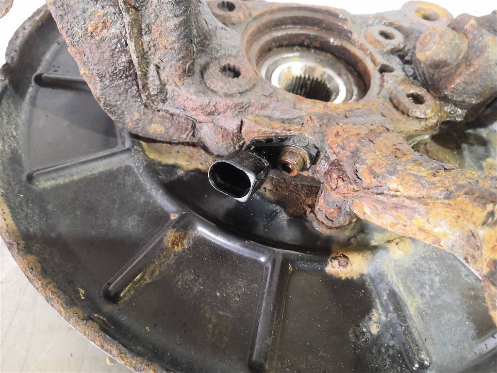 Skoda Octavia A5 1Z 04-13 для Кулак поворотный передний левый Skoda Octavia A5 1Z 04-13 для Кулак поворотный передний левый