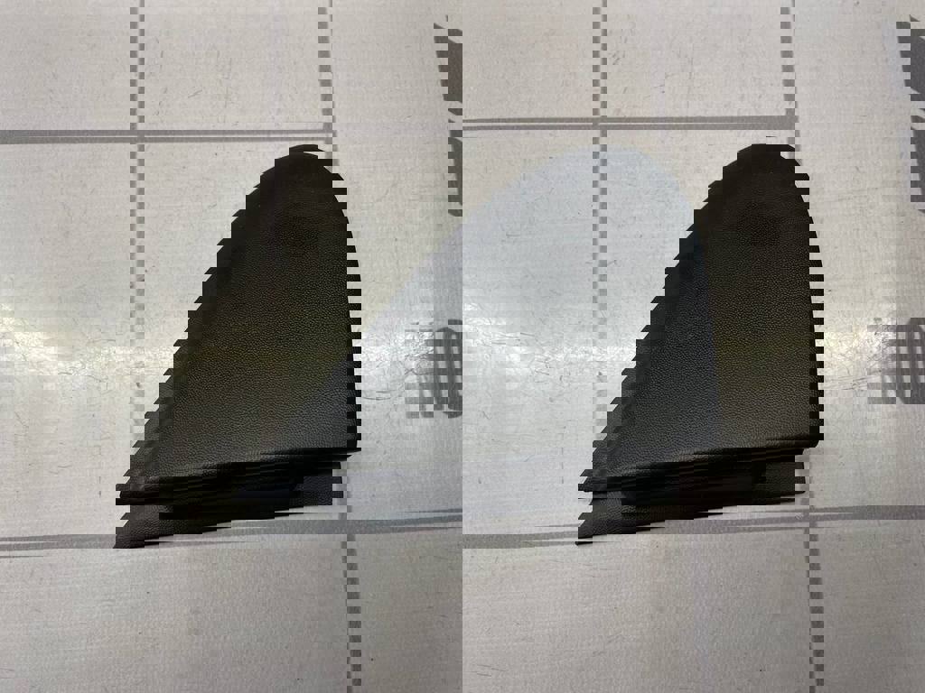 Renault Megane 3 09-16 для Накладка переднего крыла правого