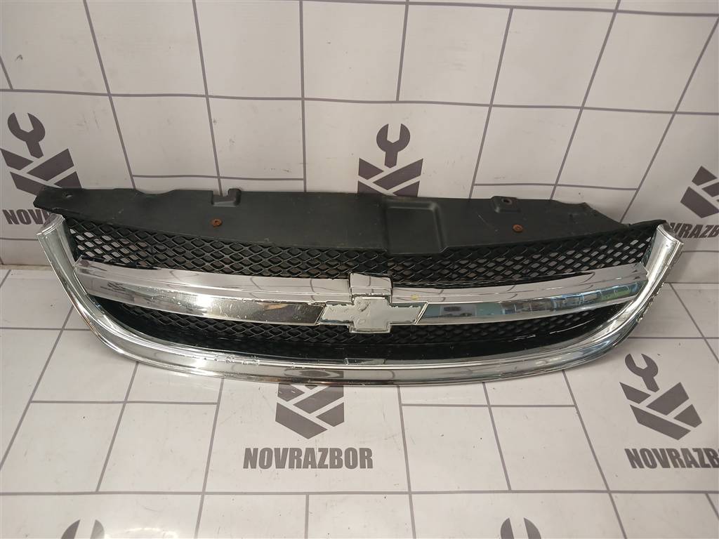 Chevrolet Lacetti 04-13 для Решетка радиатора