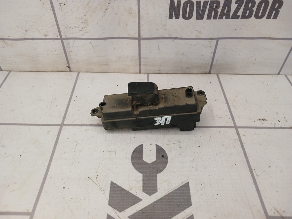Mazda Mazda 3  BK  02-09 для Кнопка стеклоподъемника