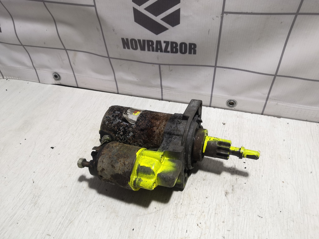 VW Passat  B3  1988-1993 для Стартер