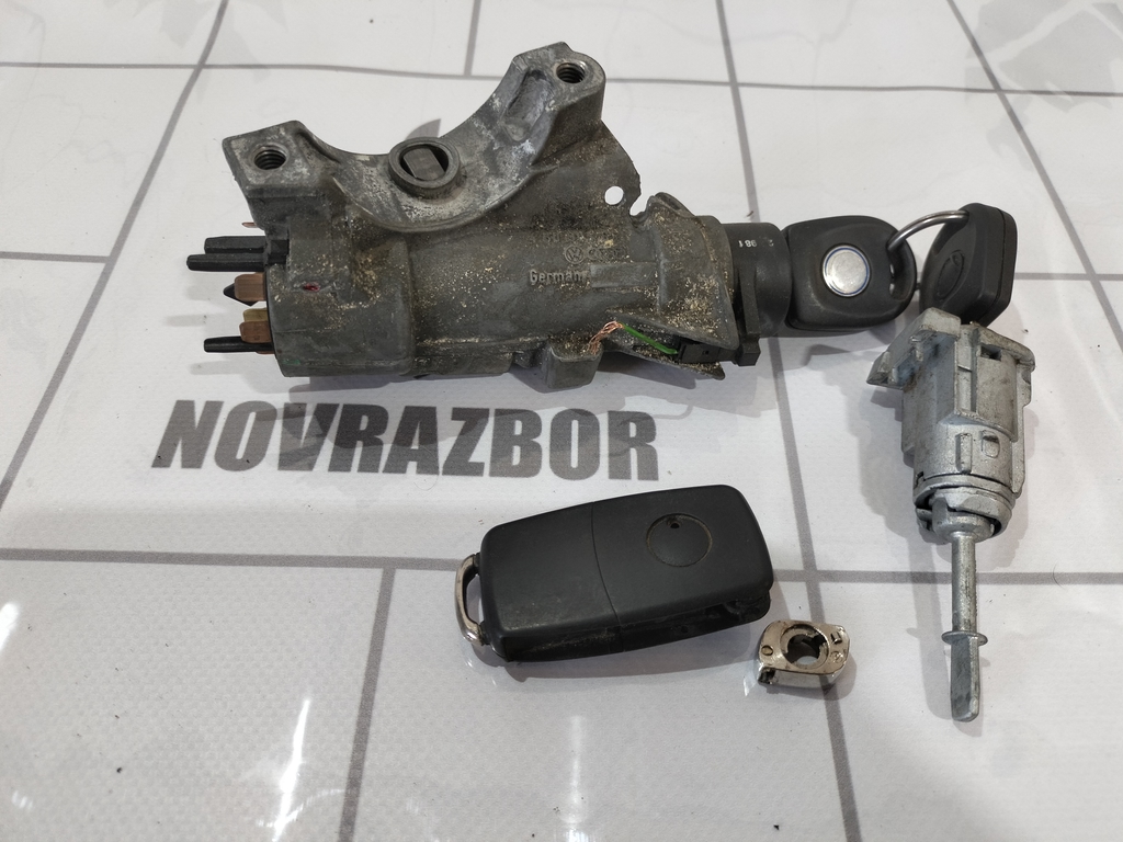 VW Passat B5 96-00 для Замок зажигания