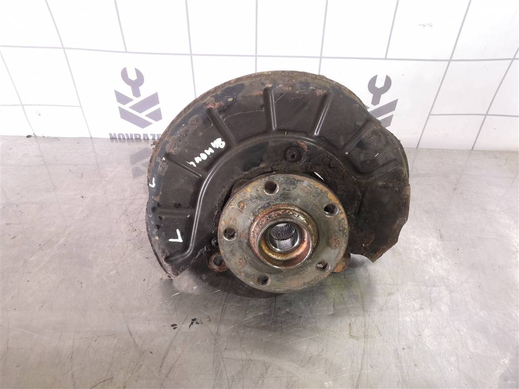 Skoda Octavia A5 1Z 04-13 для Кулак поворотный передний левый Skoda Octavia A5 1Z 04-13 для Кулак поворотный передний левый