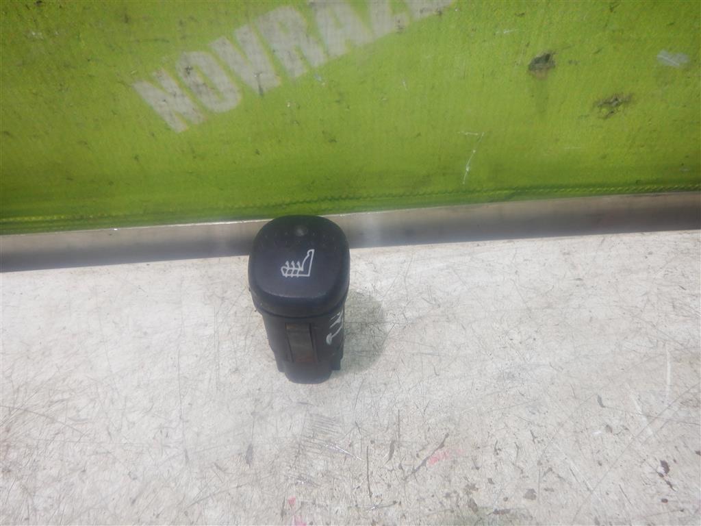 Ford Focus 1 1998-2004 для Кнопка обогрева сидений