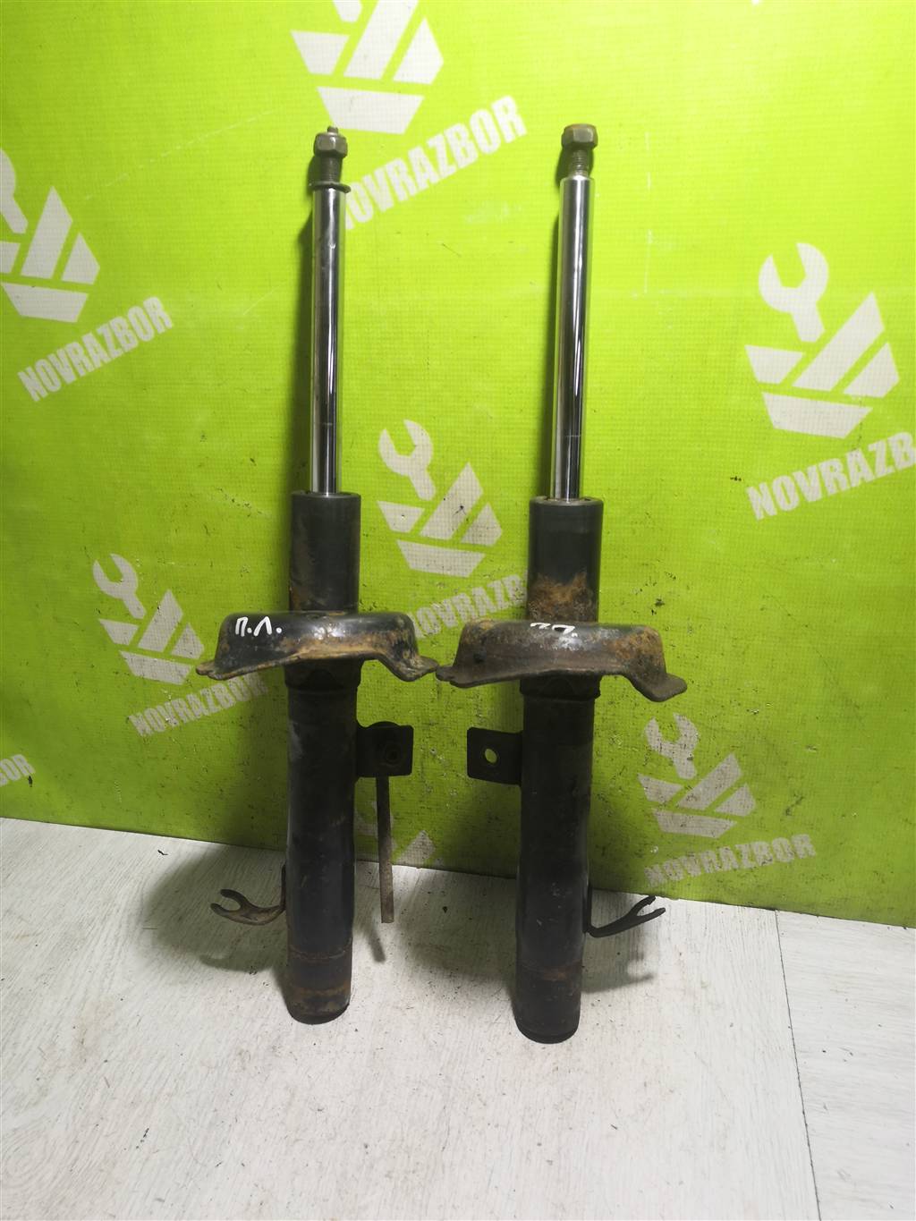 Ford Focus 1 1998-2004 для Амортизатор передний