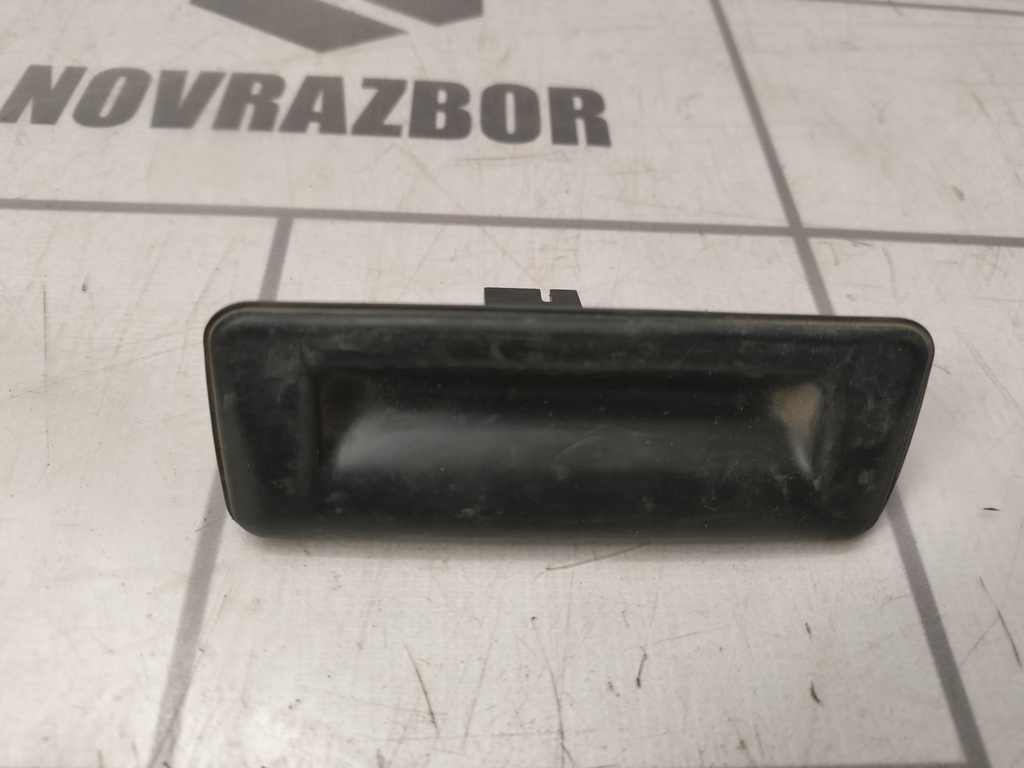 Skoda Yeti 2009-2018 для Кнопка открывания багажника