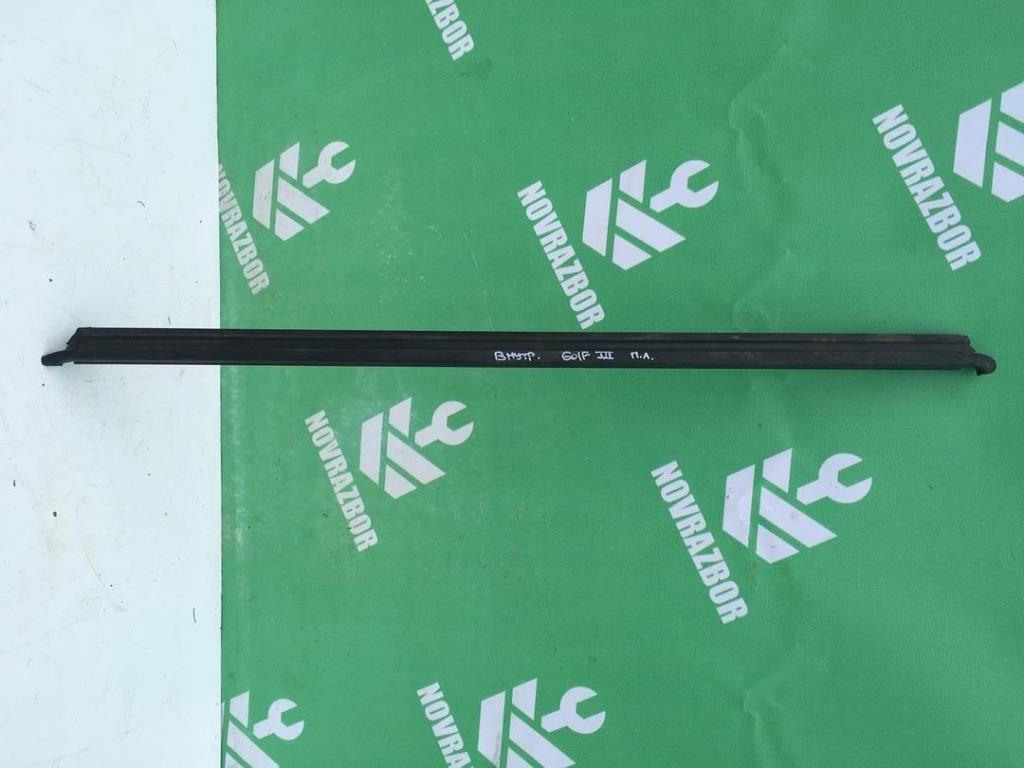 VW Golf 6 09-12 для Уплотнитель