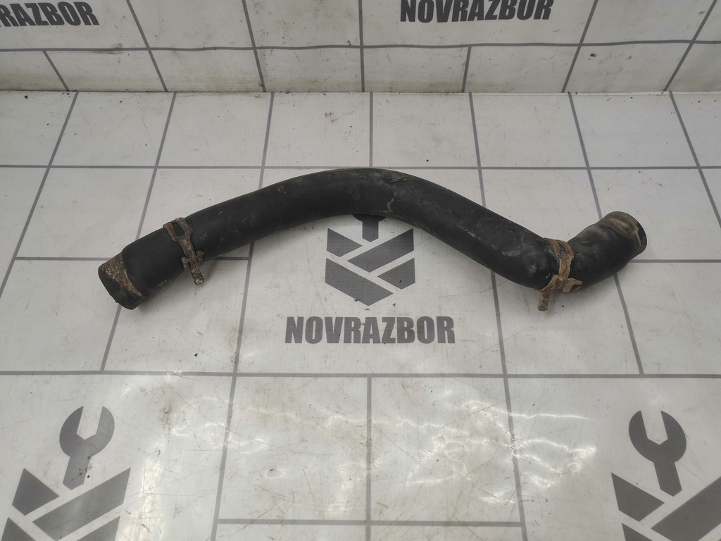 VW Golf 3 Vento 91-97 для Патрубок радиатора