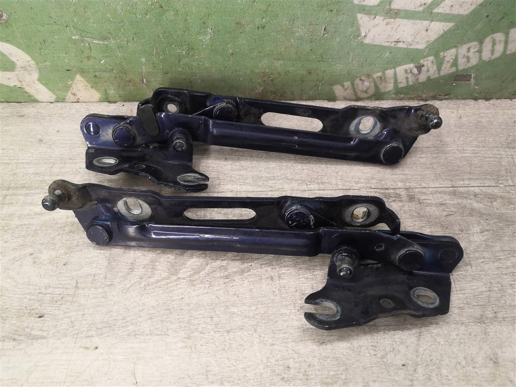 VW Polo Classic 95-02 для Петля крышки багажника