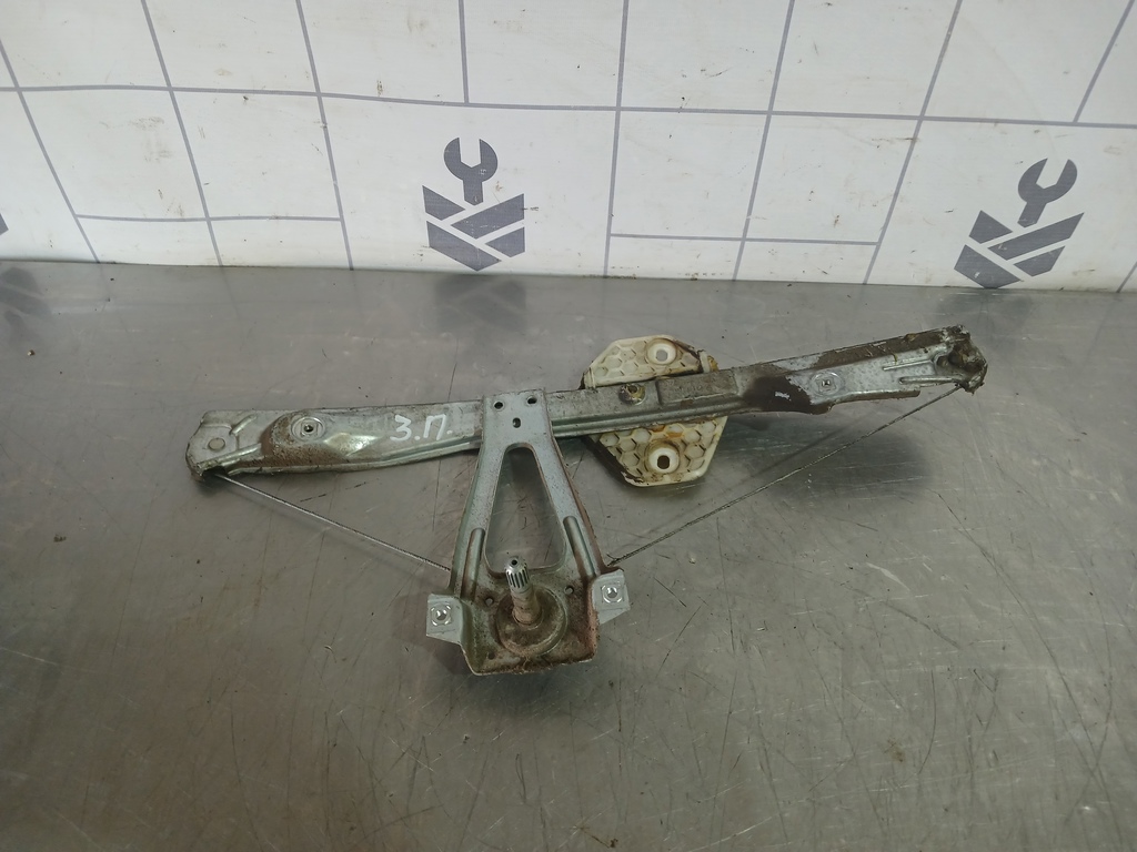 Renault Clio 2 Symbol 1998-2008 для Стеклоподъемник мех задний правый